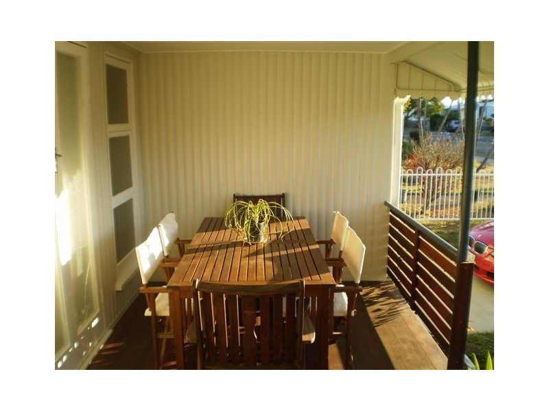 135 Main Street, Park Avenue QLD 4701