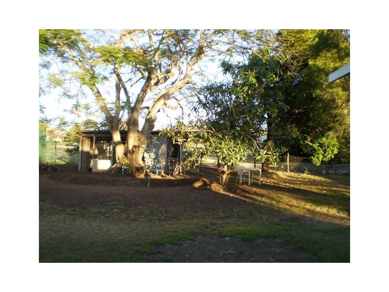 135 Main Street, Park Avenue QLD 4701