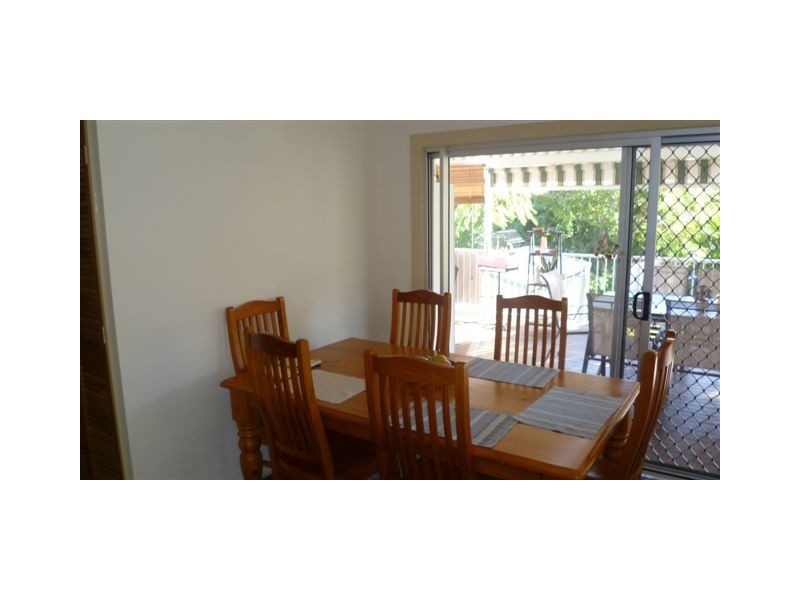 6 Wentworth Terrace, The Range QLD 4700