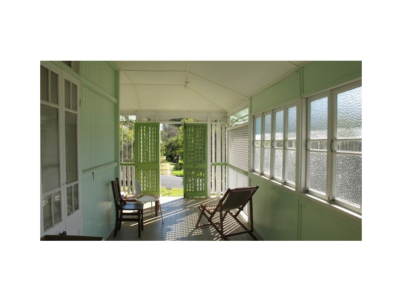 23 Brecknell Street, The Range QLD 4700