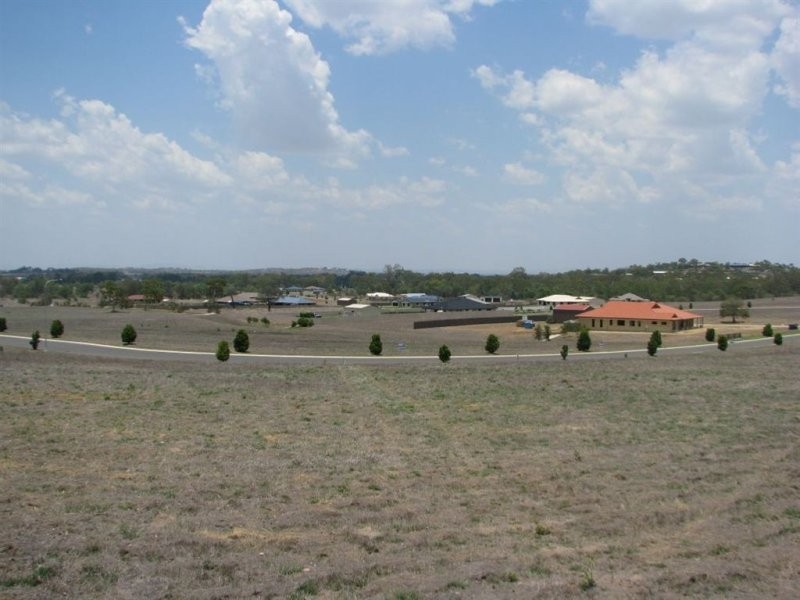 001 Paramount Park, Rockyview QLD 4701