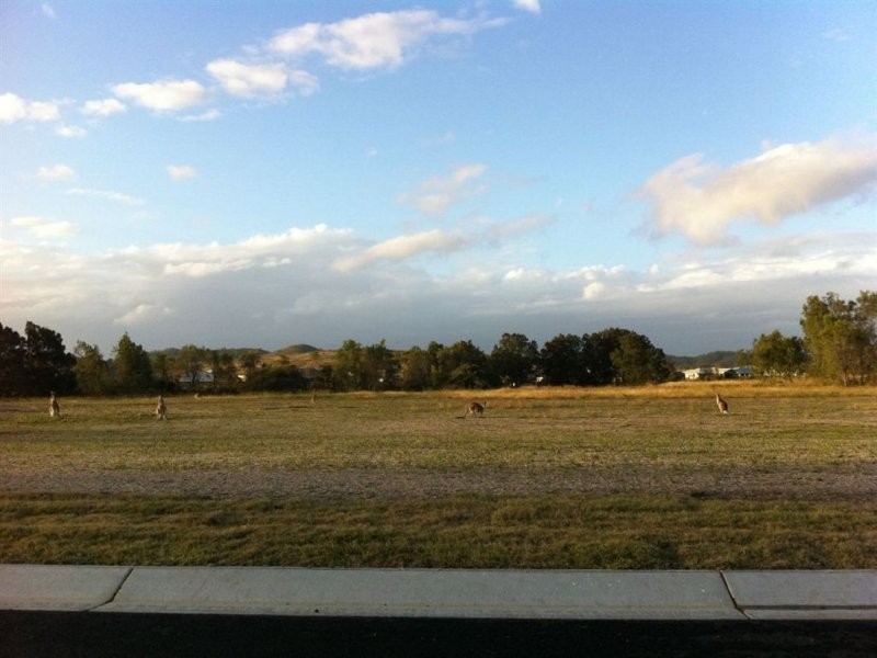 001 Paramount Park, Rockyview QLD 4701