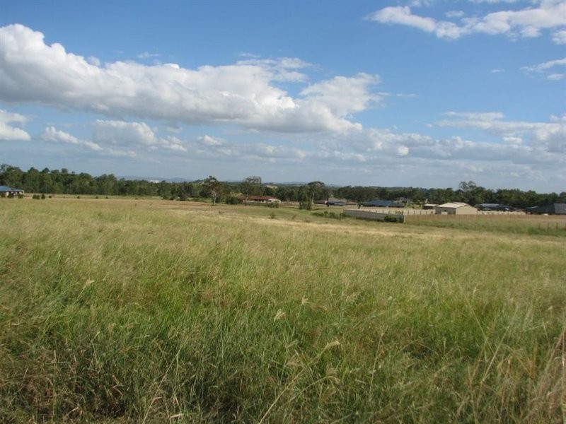 001 Paramount Park, Rockyview QLD 4701