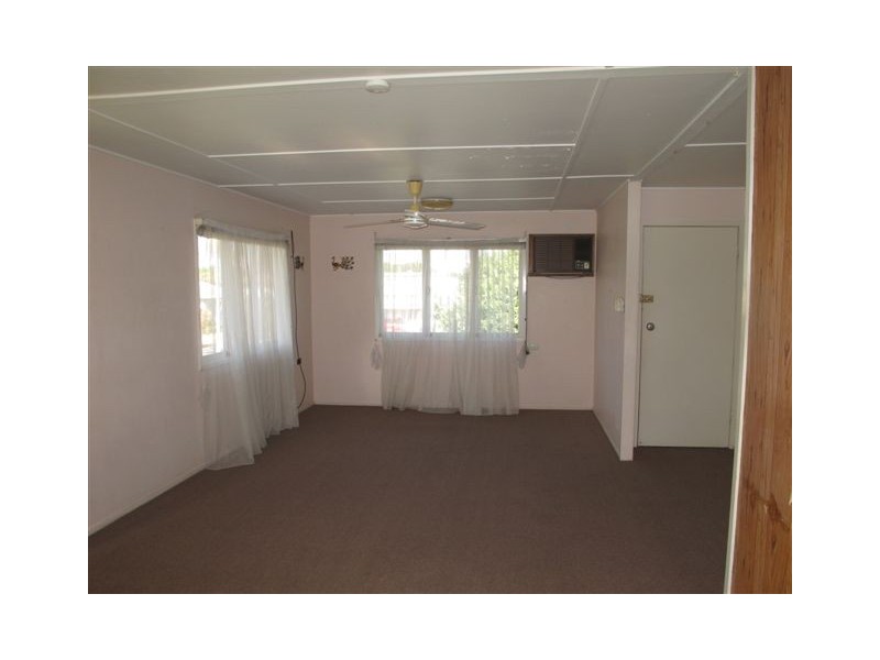 66 Alexandra Street, Park Avenue QLD 4701
