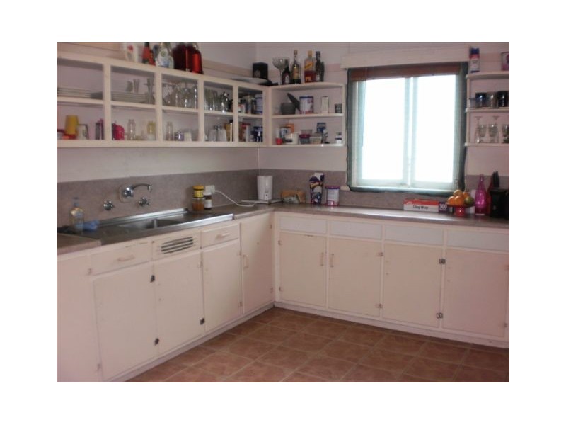156 Stamford Street, Berserker QLD 4701