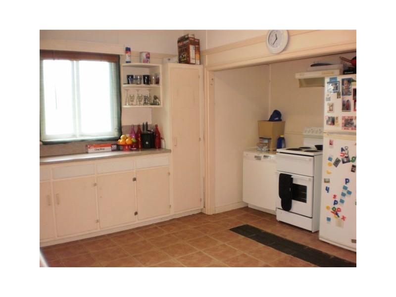 156 Stamford Street, Berserker QLD 4701