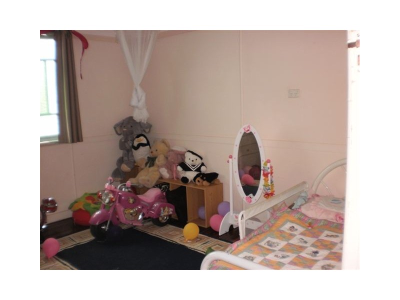 156 Stamford Street, Berserker QLD 4701