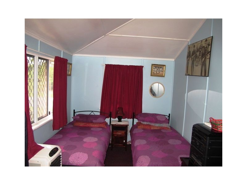 20 Hallett Street, Berserker QLD 4701