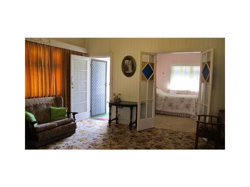 19 Henry Street, The Range QLD 4700