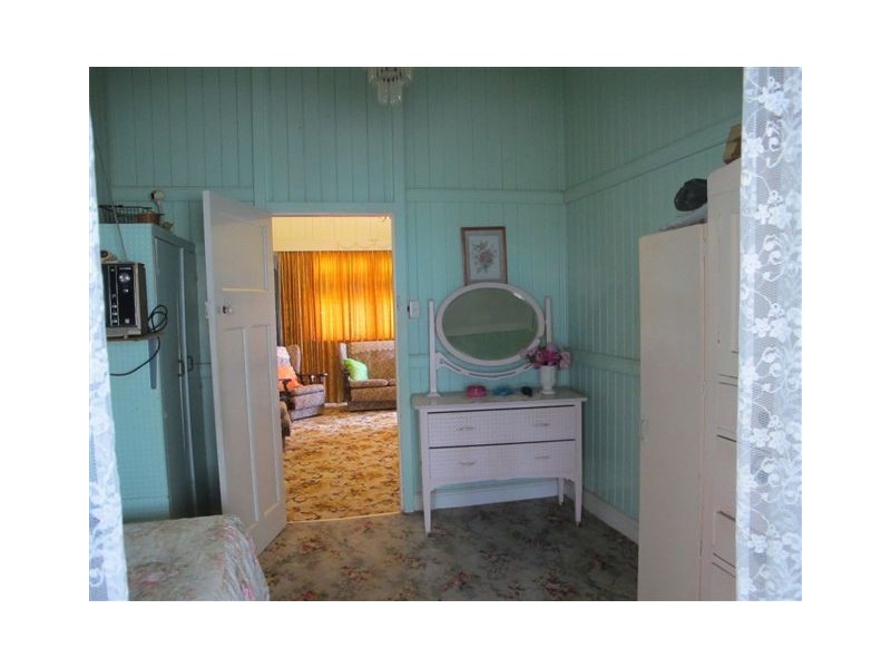 19 Henry Street, The Range QLD 4700