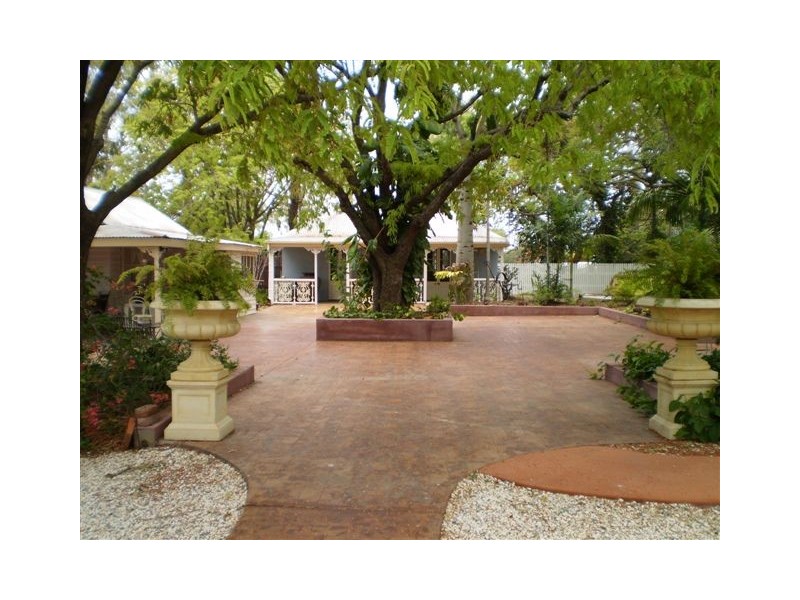 75 Canoona Road, Rockhampton QLD 4700
