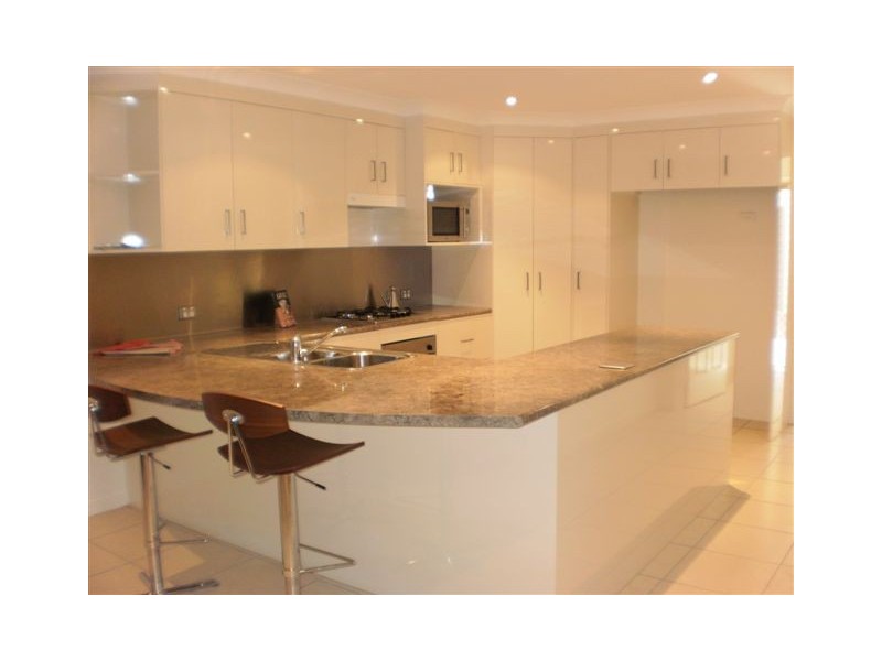 200 Denham Street, Allenstown QLD 4700
