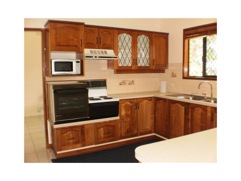 45 Medcraf Street, Park Avenue QLD 4701