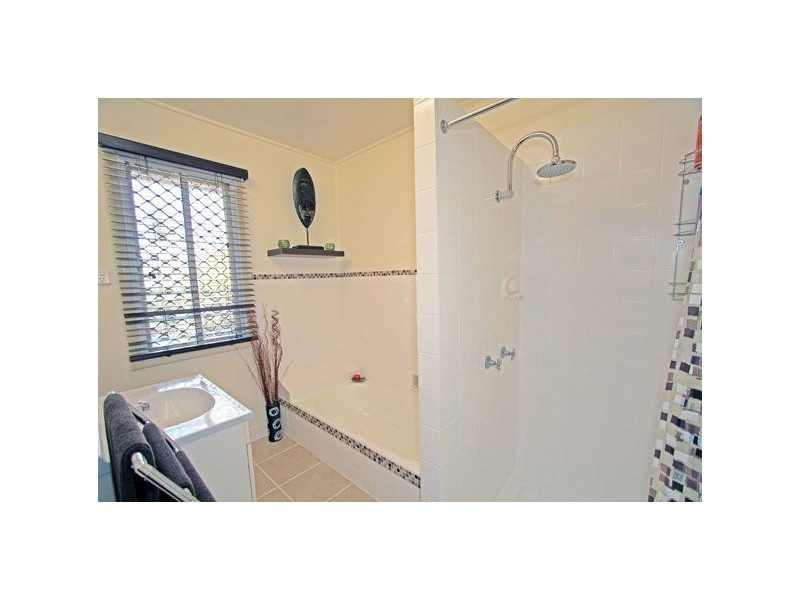 190 Mostyn Street, Berserker QLD 4701
