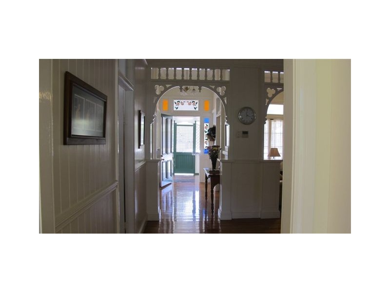21 Cousins Street, The Range QLD 4700