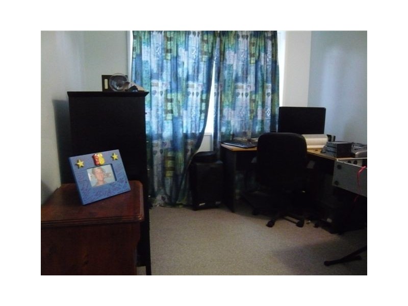 1/4 Schofield Street, The Range QLD 4700