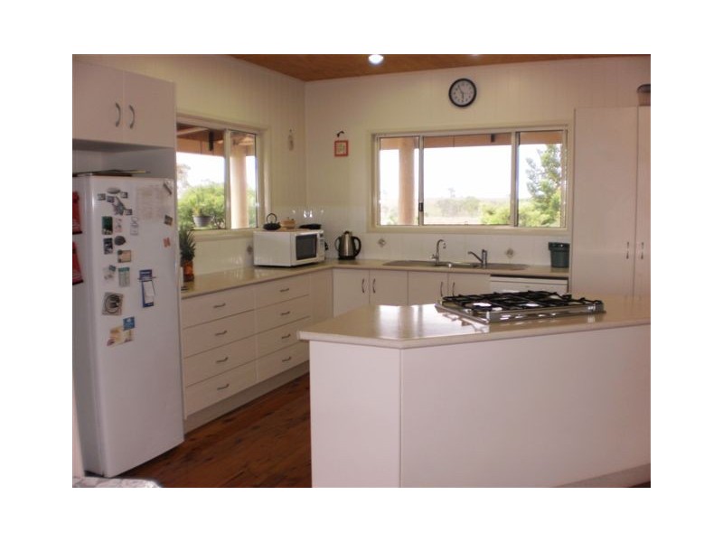 230 Keppel Sands Road, Tungamull QLD 4702