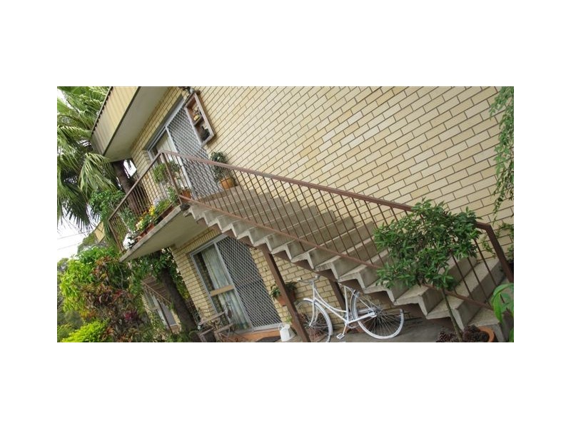 2/31 West Street, The Range QLD 4700