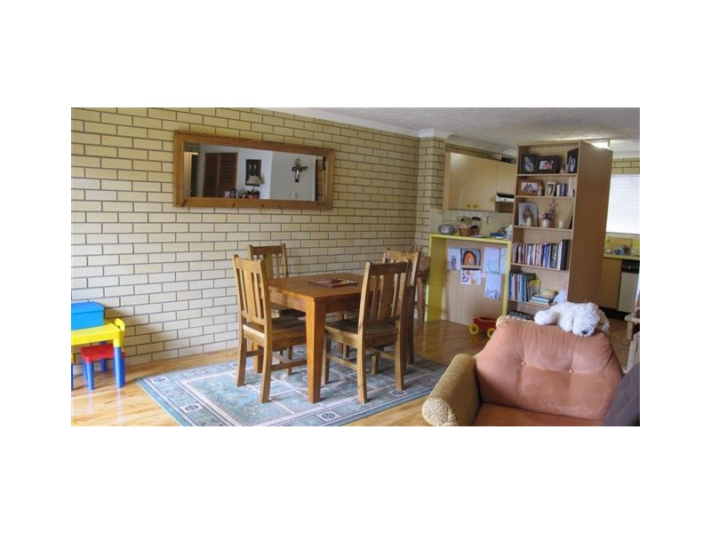 2/31 West Street, The Range QLD 4700