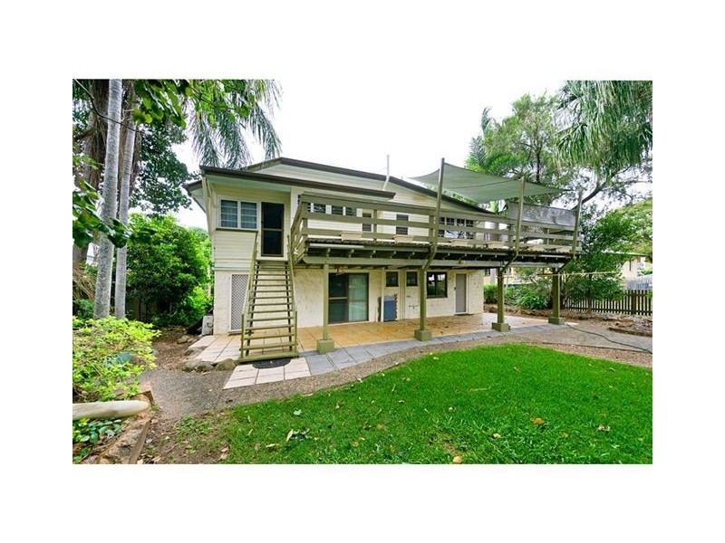 186 Denham Street, Allenstown QLD 4700