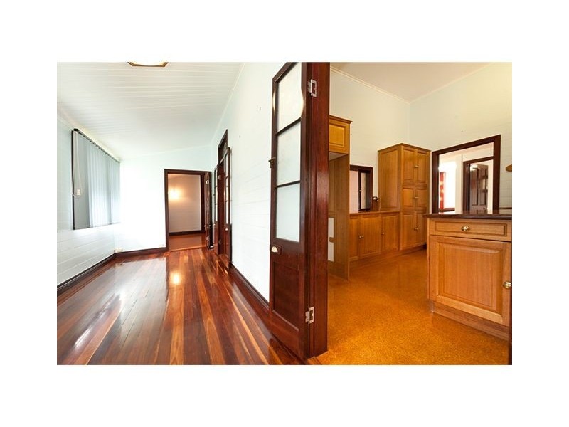 186 Denham Street, Allenstown QLD 4700