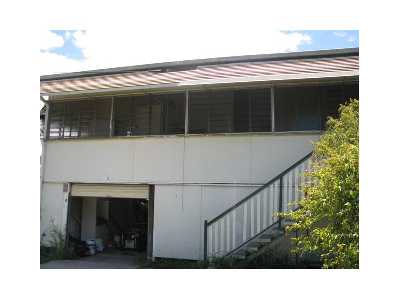 8 Victoria Street, West Rockhampton QLD 4700