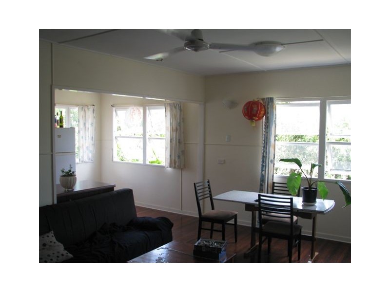 98 Thozet Road, Koongal QLD 4701