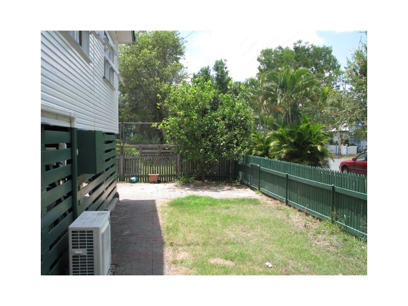 98 Thozet Road, Koongal QLD 4701