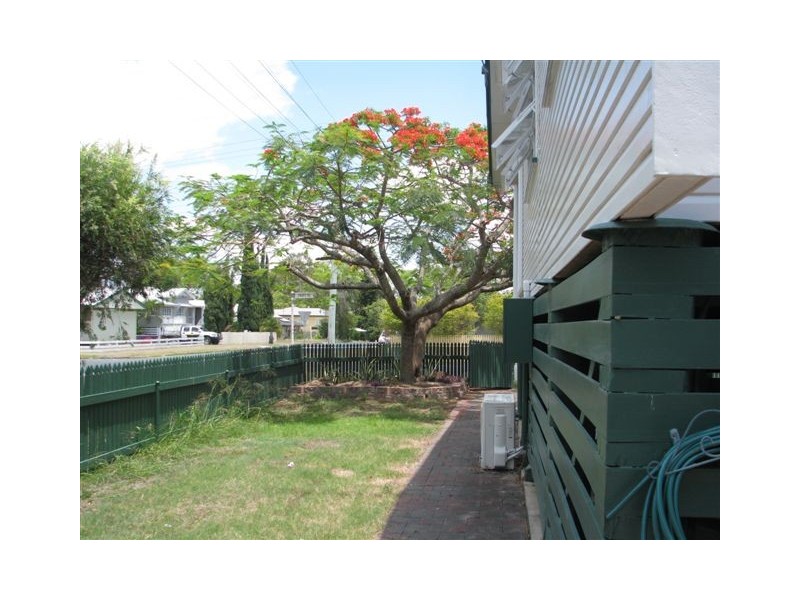 98 Thozet Road, Koongal QLD 4701