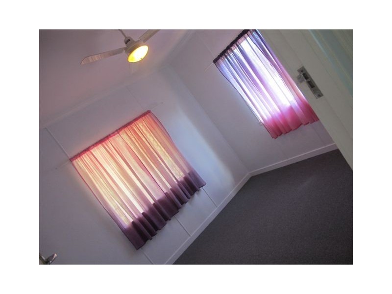 3 Mary Street, The Range QLD 4700
