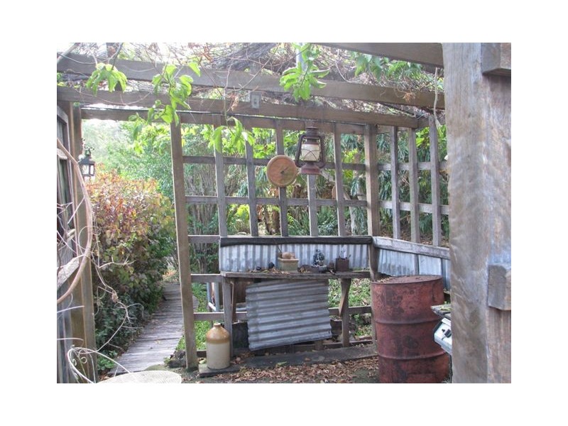 116 Park Street, Park Avenue QLD 4701