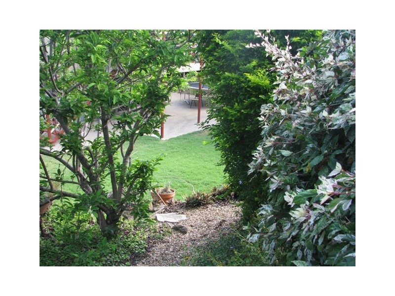 116 Park Street, Park Avenue QLD 4701