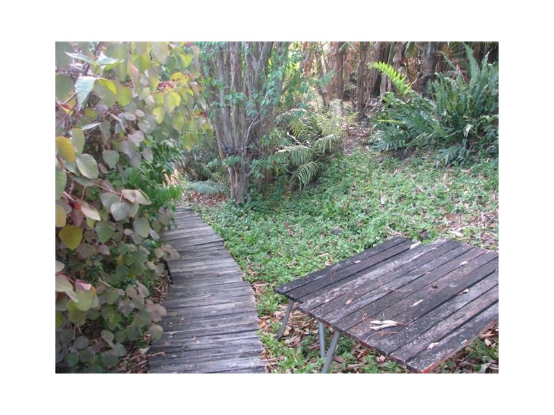 116 Park Street, Park Avenue QLD 4701