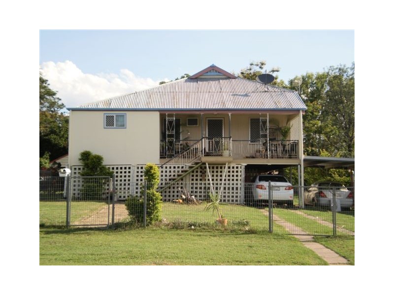 72 Charles Street, Berserker QLD 4701