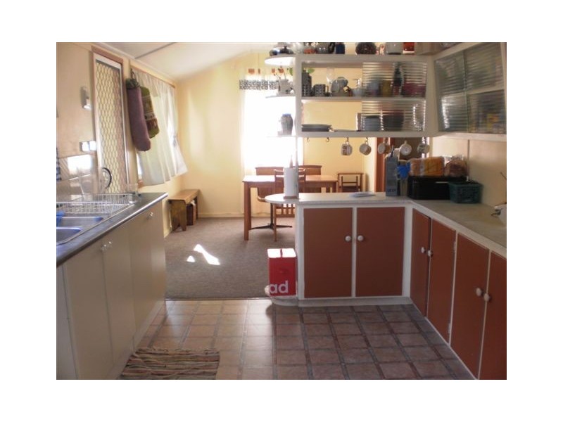 72 Charles Street, Berserker QLD 4701