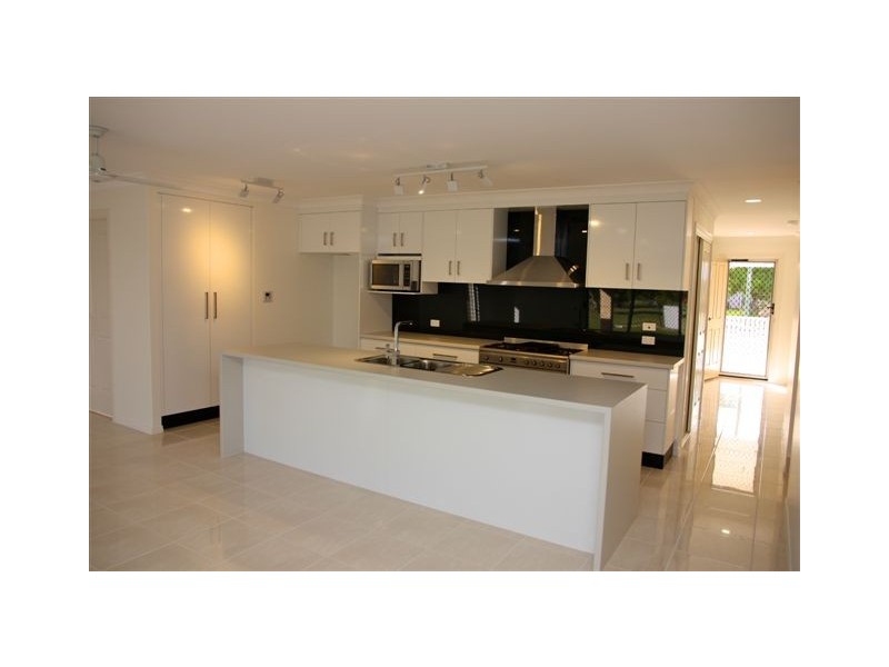 84 Eton Street, West Rockhampton QLD 4700