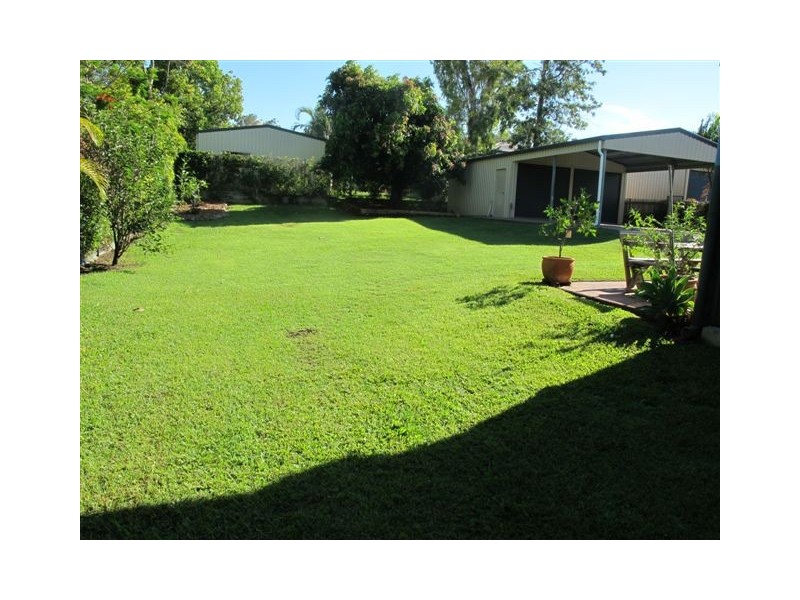 17 McKelligett Street, Wandal QLD 4700