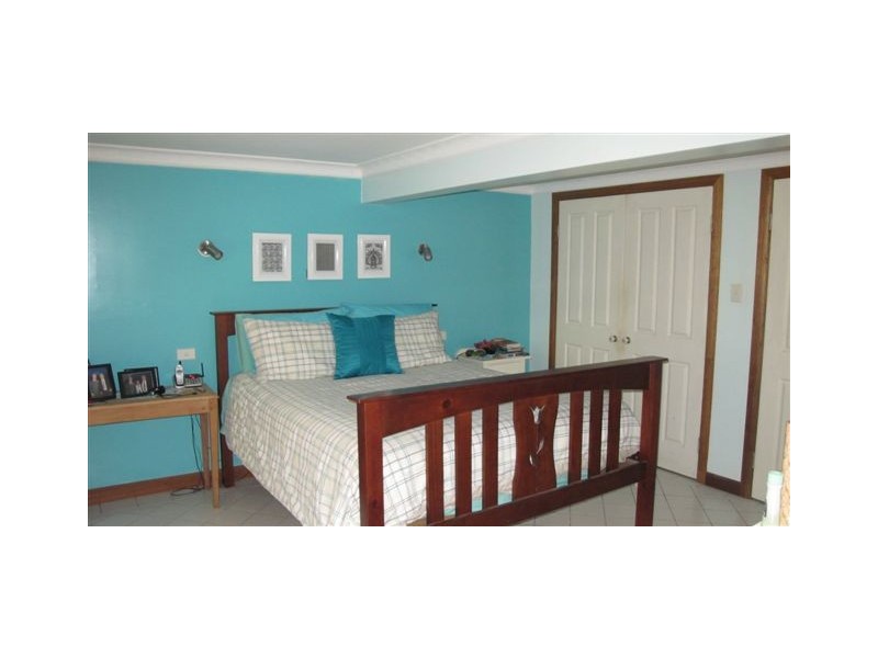 60 Rundle Street,, Rockhampton QLD 4700