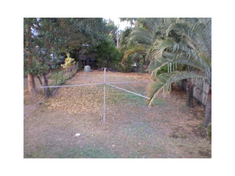 22 Separation Street, Allenstown QLD 4700