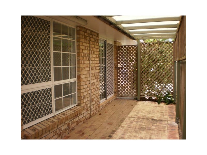 6/110 High Street, Berserker QLD 4701