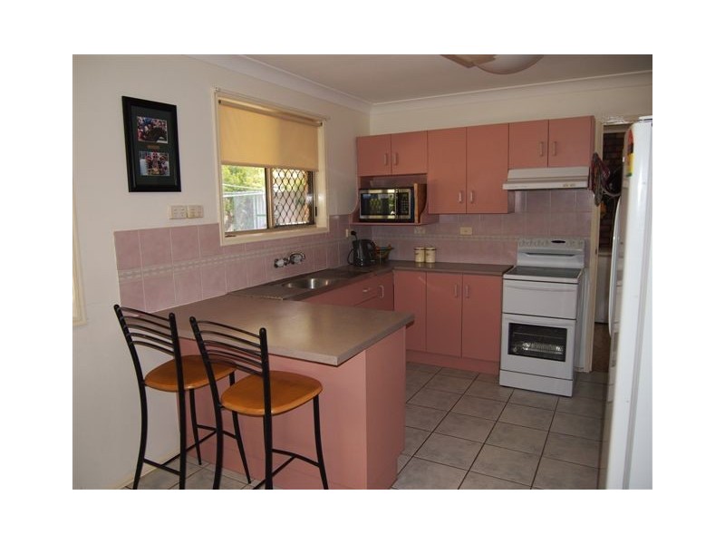 6 Milne Place, Gracemere QLD 4702