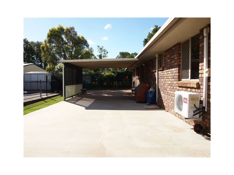 6 Milne Place, Gracemere QLD 4702