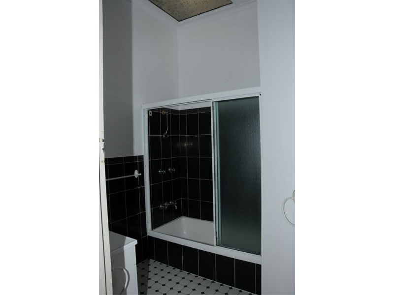 24 Mansfield Street, Wandal QLD 4700