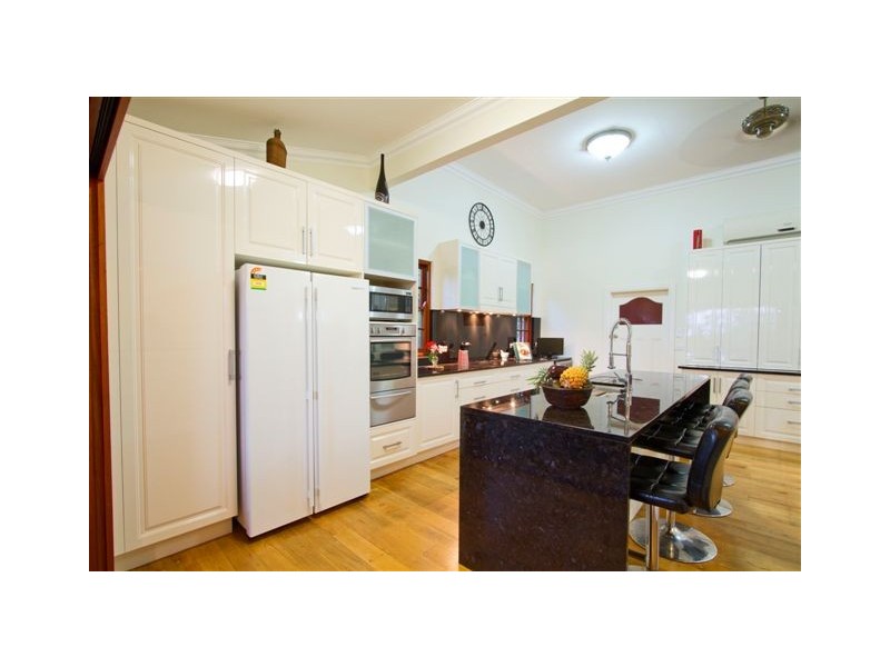 3 MacGregor Street, The Range QLD 4700