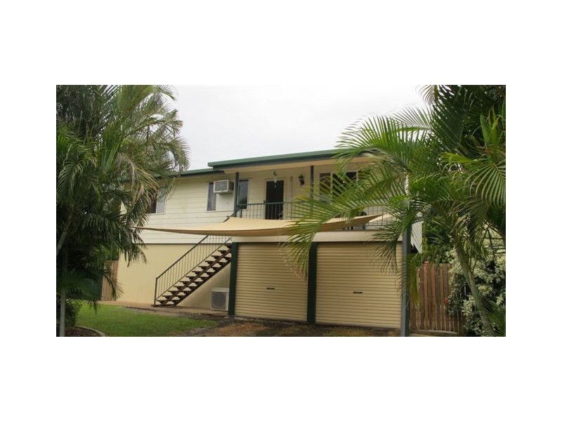 17  BONDESON DRIVE, Parkhurst QLD 4702