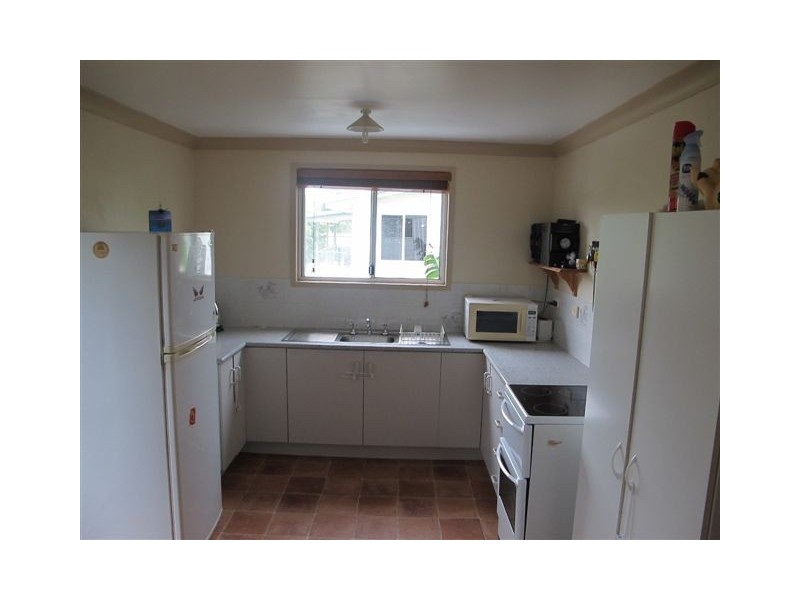 17  BONDESON DRIVE, Parkhurst QLD 4702