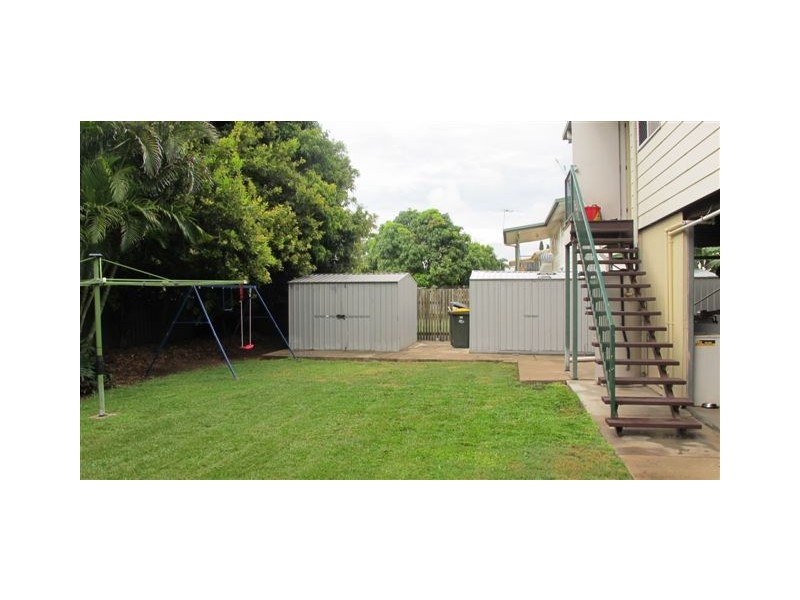 17  BONDESON DRIVE, Parkhurst QLD 4702