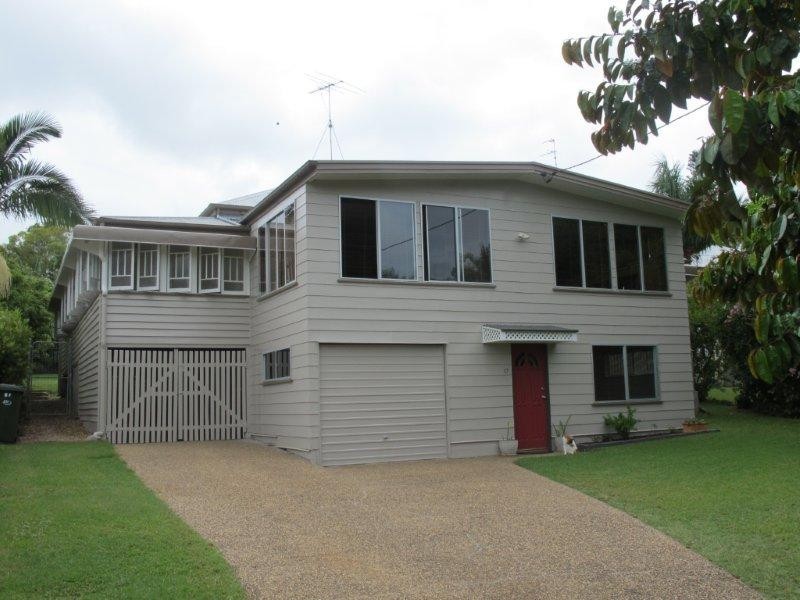 17 Brae Street, The Range QLD 4700