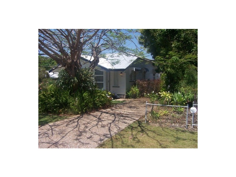 64 Charles Street, Berserker QLD 4701
