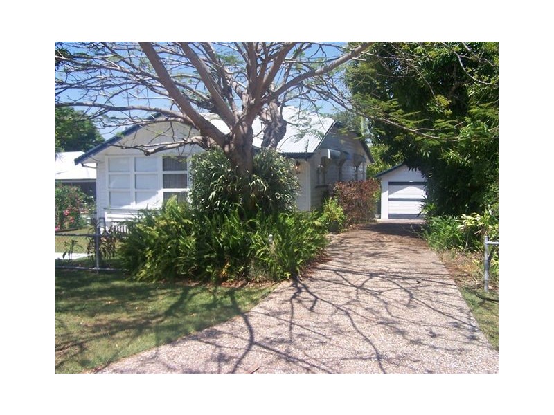 64 Charles Street, Berserker QLD 4701